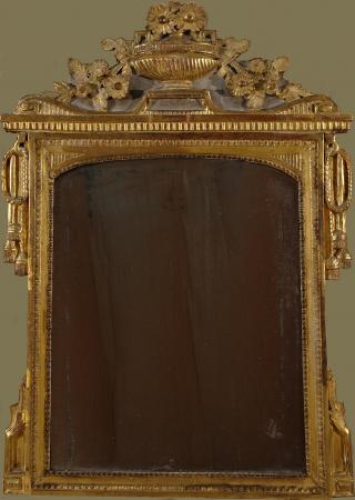 Miroir en bois sculpté et doré - Epoque Louis XVI